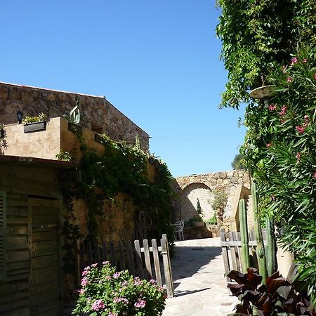 Pietra Moneta B&B Pietra-Monetta מראה חיצוני תמונה